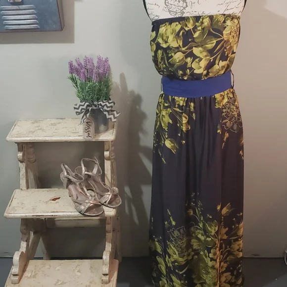 Strapless L boutique long floral maxi dress - Picture 1 of 16